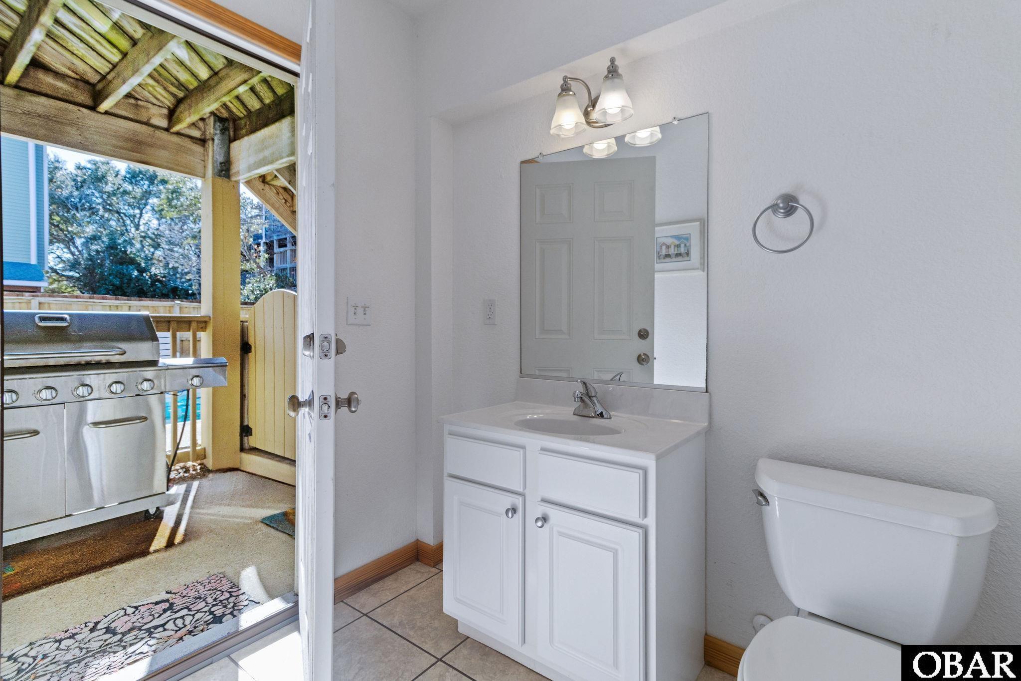 Corolla, North Carolina, 27927, United States, 7 Bedrooms Bedrooms, ,9 BathroomsBathrooms,Residential,For Sale,1827255
