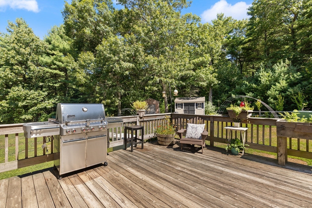 Middleboro, Massachusetts, 02346, United States, 4 Bedrooms Bedrooms, ,2 BathroomsBathrooms,Residential,For Sale,1938573