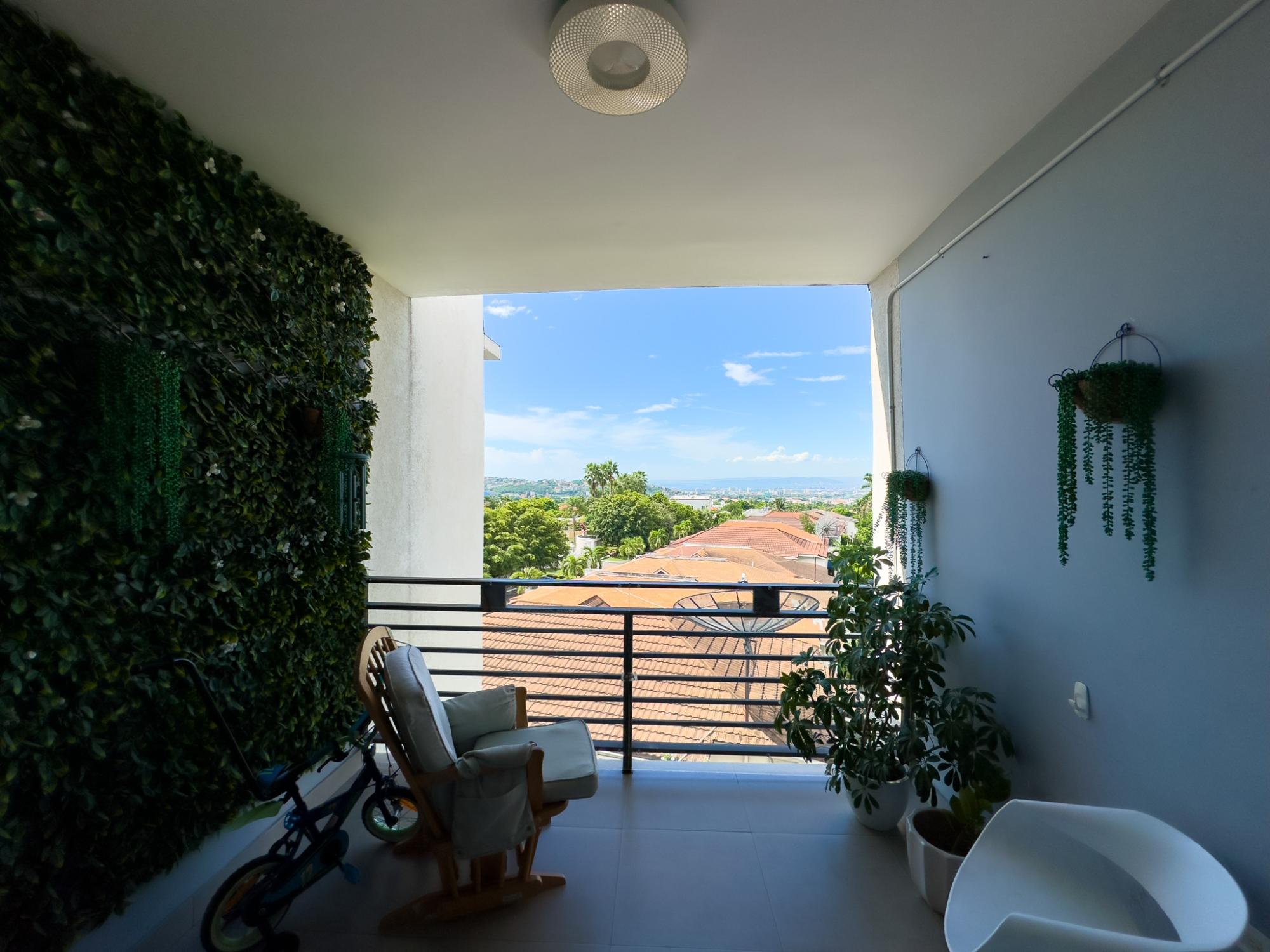 Kingston & St. Andrew, JM, 4 Bedrooms Bedrooms, ,5 BathroomsBathrooms,Residential,For Sale,1655931