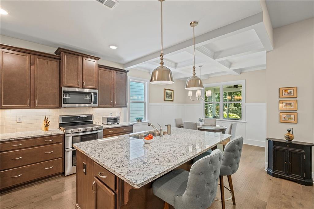 Woodstock, Georgia, 30188, United States, 3 Bedrooms Bedrooms, ,2 BathroomsBathrooms,Residential,For Sale,1906766