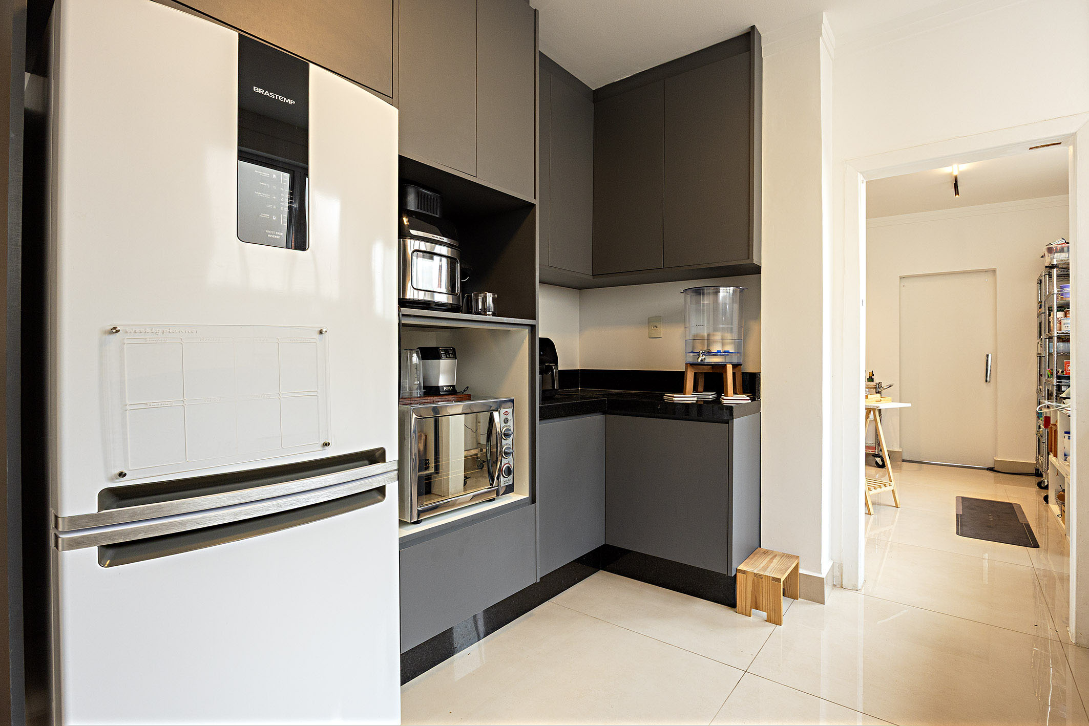  Contemporary Renovation in the Flat Section of Jardim Paulista - 物件實景