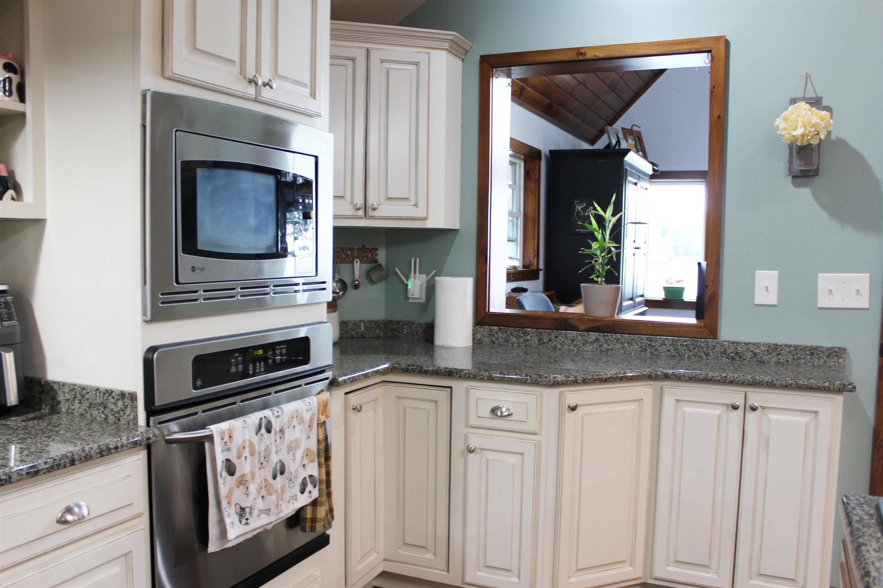 Glover, Vermont, 05875, United States, 3 Bedrooms Bedrooms, ,2 BathroomsBathrooms,Residential,For Sale,1930087