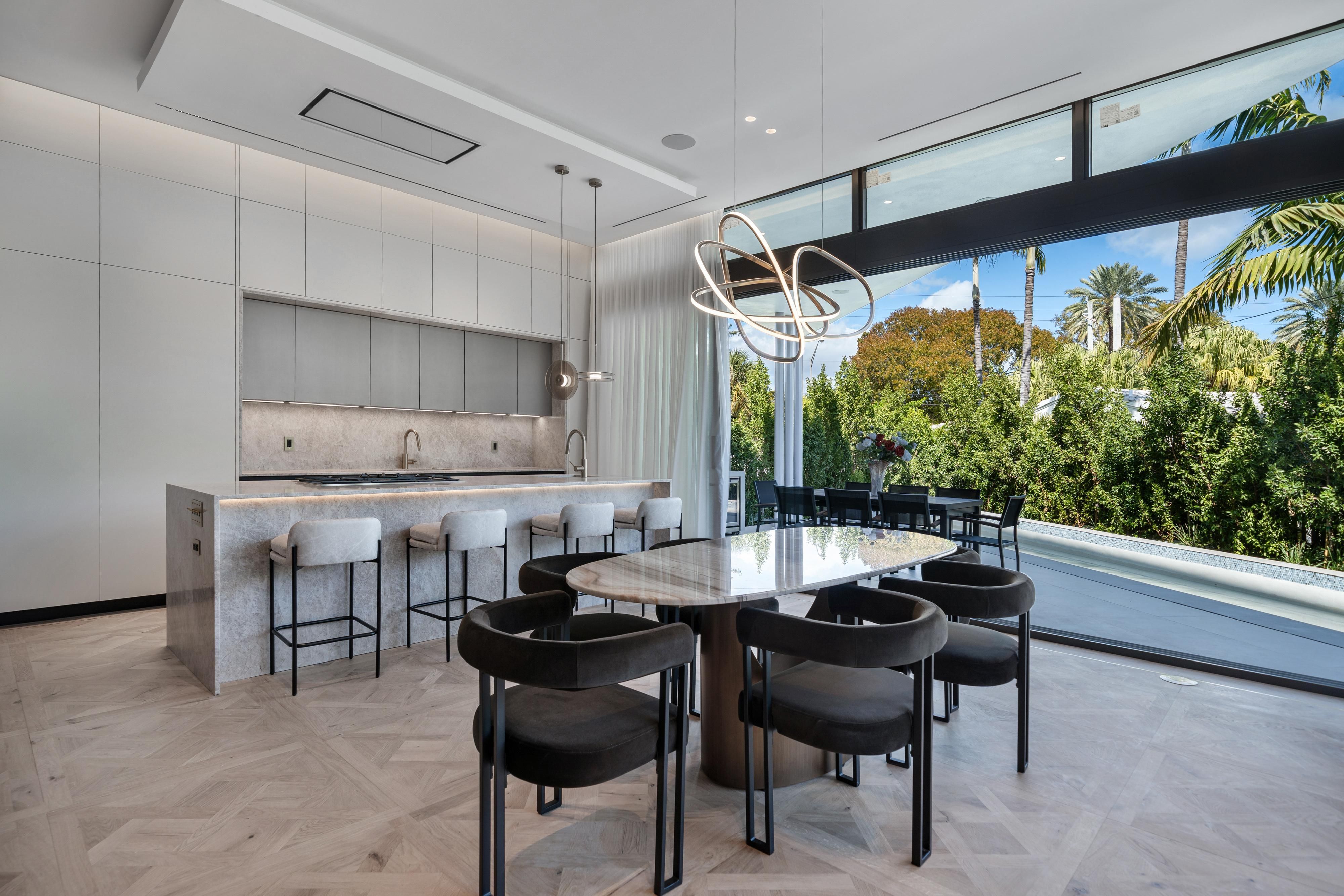  1045 W 47th Ct, Miami Beach, FL, 33140 - 物件實景