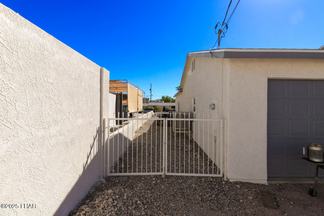 Lake Havasu City, Arizona, 86406, United States, 3 Bedrooms Bedrooms, ,1 BathroomBathrooms,Residential,For Sale,1989666