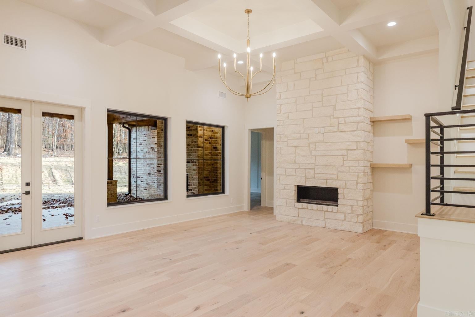 Benton, Arkansas, 72019, United States, 4 Bedrooms Bedrooms, ,4 BathroomsBathrooms,Residential,For Sale,2005771