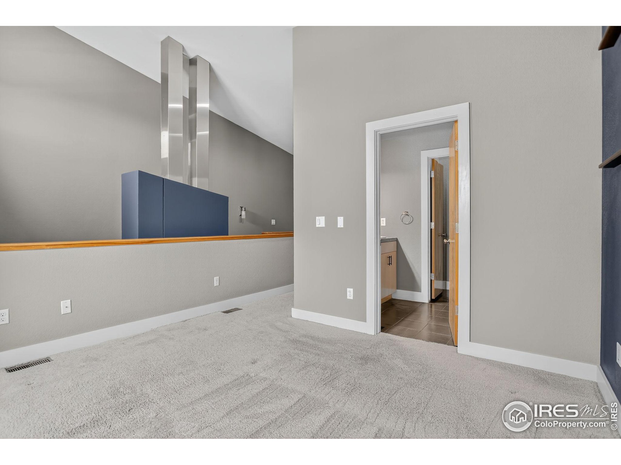 Denver, Colorado, 80211, United States, 2 Bedrooms Bedrooms, ,3 BathroomsBathrooms,Residential,For Sale,1895897