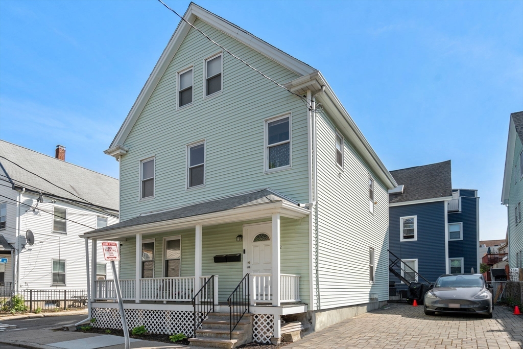 Somerville, Massachusetts, 02145, United States, 5 Bedrooms Bedrooms, ,3 BathroomsBathrooms,Residential,For Sale,1818195