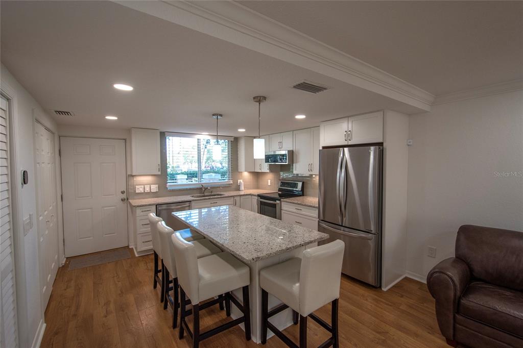 Sarasota, Florida, 34236, United States, 3 Bedrooms Bedrooms, ,2 BathroomsBathrooms,Residential,For Sale,1995598