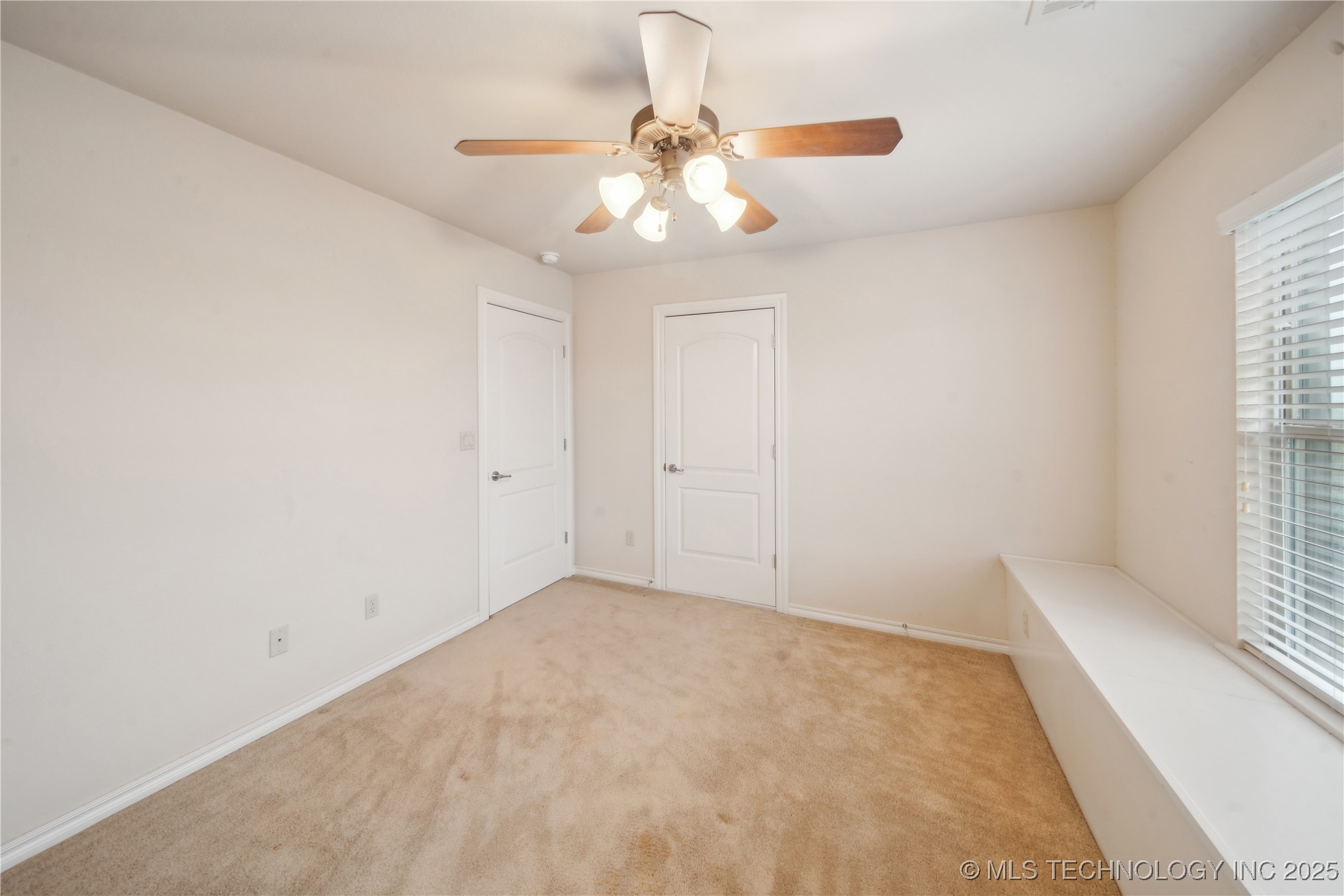 Tulsa, Oklahoma, 74145, United States, 5 Bedrooms Bedrooms, ,4 BathroomsBathrooms,Residential,For Sale,1758720