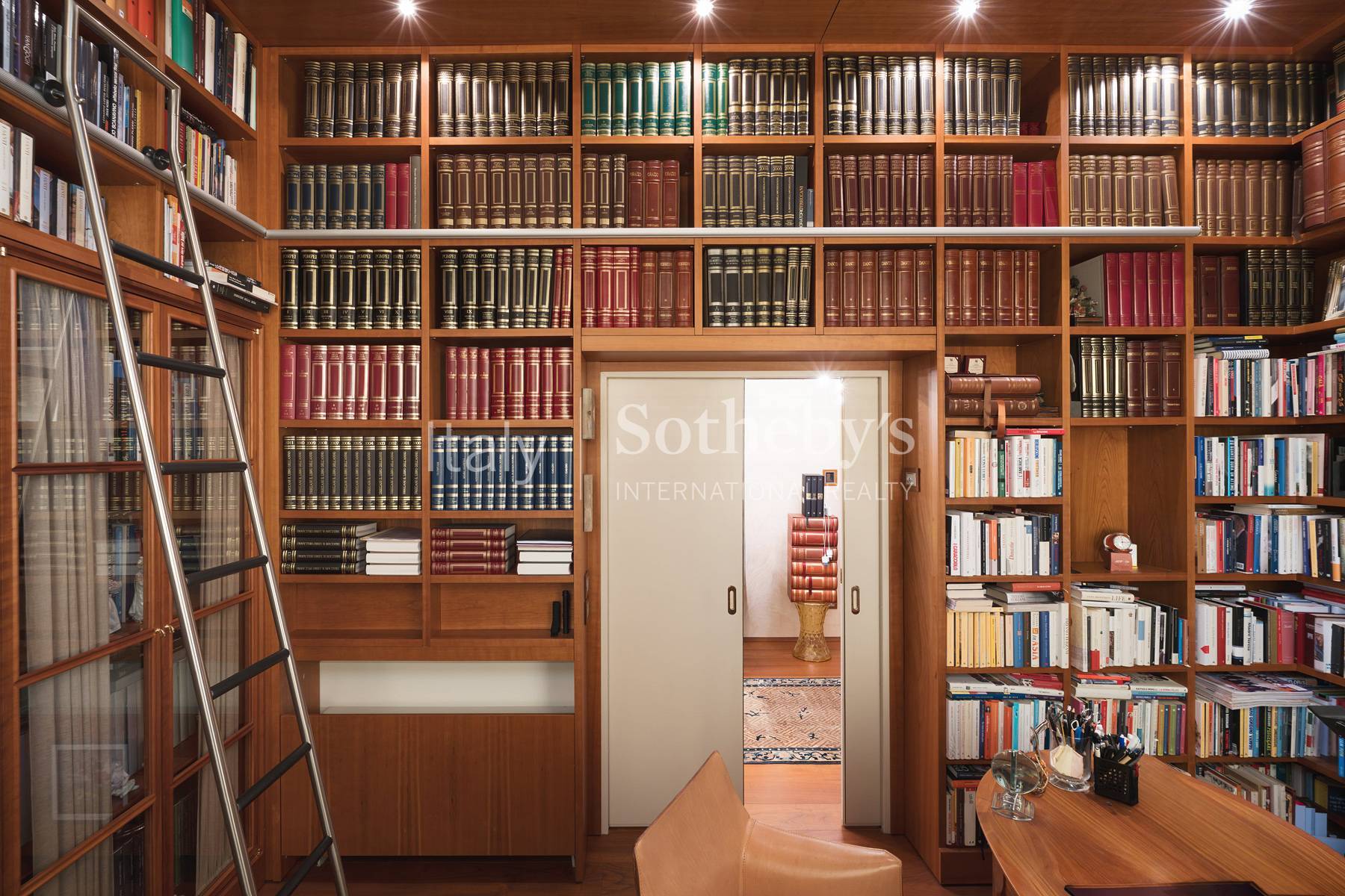  Prestigious Penthouse in a Historic Palazzo in the Heart of Verona - 物件實景