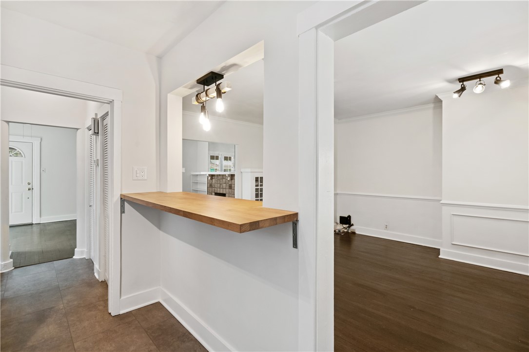 Squirrel Hill, Pennsylvania, 15217, United States, 5 Bedrooms Bedrooms, ,4 BathroomsBathrooms,Residential,For Sale,1940263