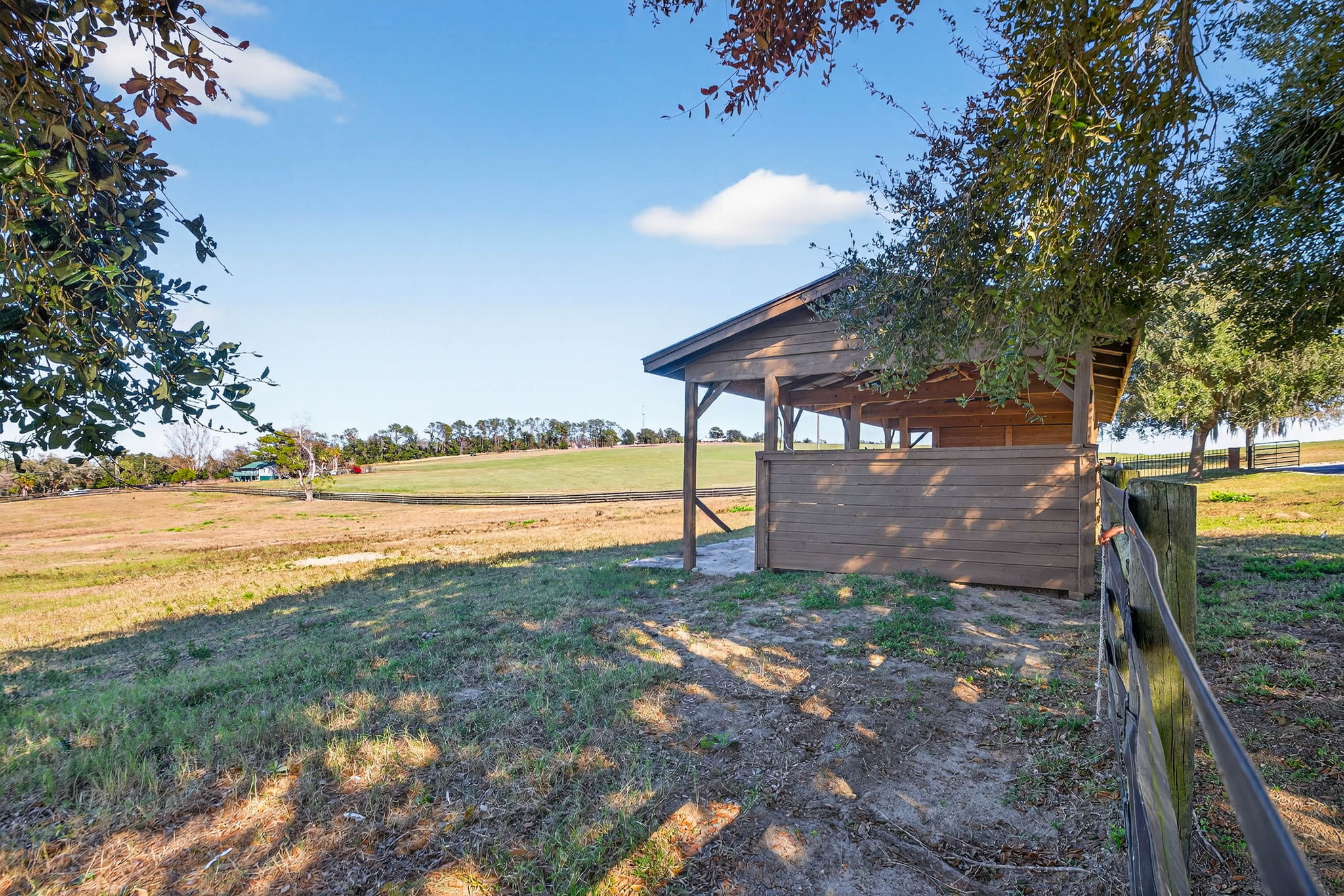 Dade City, Florida, 33525, United States, 4 Bedrooms Bedrooms, ,4 BathroomsBathrooms,Residential,For Sale,2012109