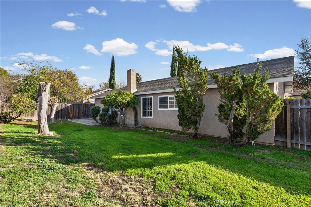 Paso Robles, California, 93446, United States, 3 Bedrooms Bedrooms, ,2 BathroomsBathrooms,Residential,For Sale,2006182