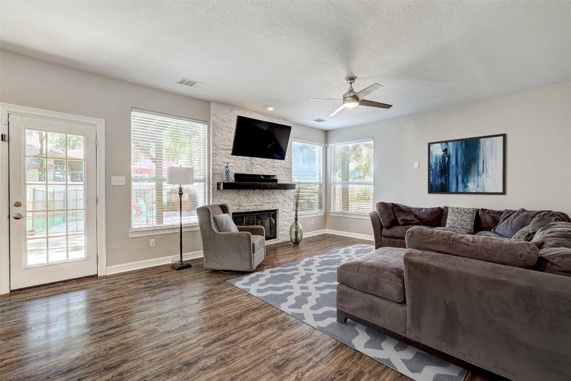 Georgetown, Texas, 78628, United States, 4 Bedrooms Bedrooms, ,4 BathroomsBathrooms,Residential,For Sale,1918410