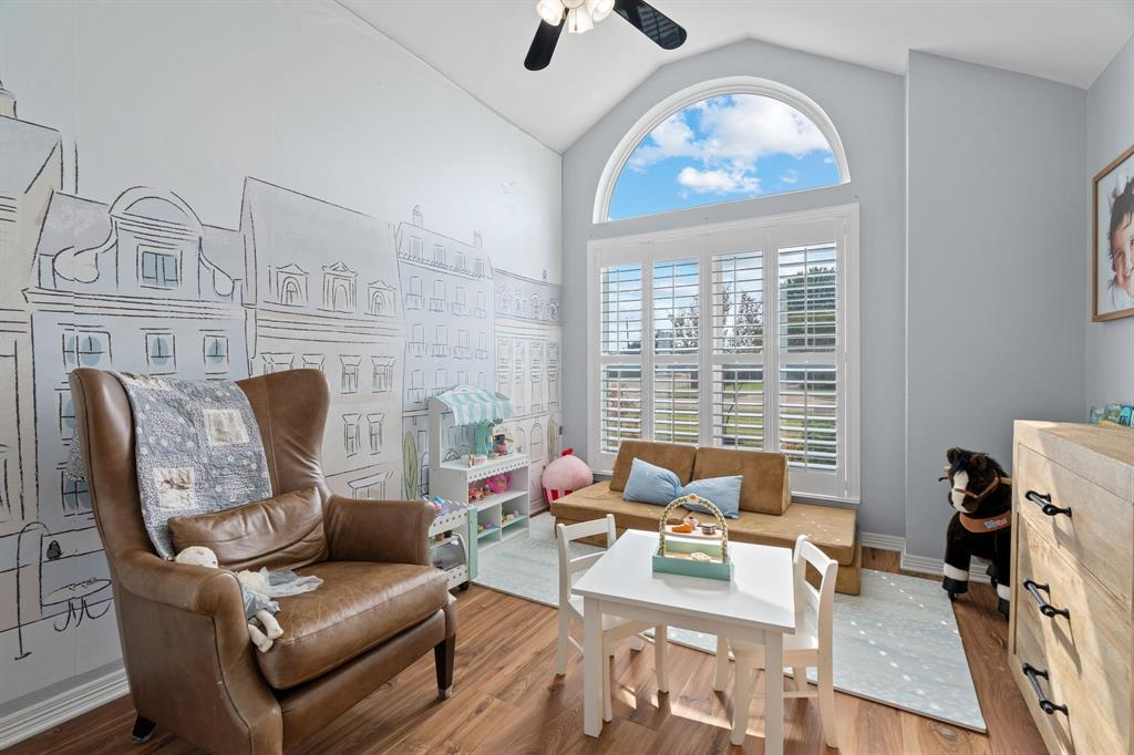 Waxahachie, Texas, 75165, United States, 3 Bedrooms Bedrooms, ,3 BathroomsBathrooms,Residential,For Sale,1987029