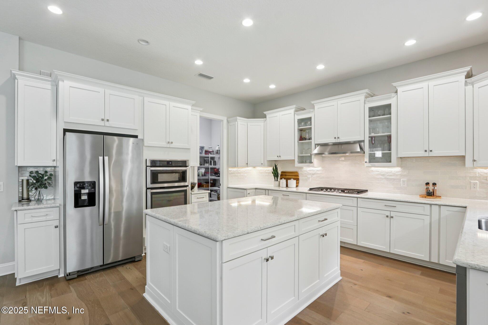 St. Johns, Florida, 32259, United States, 5 Bedrooms Bedrooms, ,4 BathroomsBathrooms,Residential,For Sale,1947063