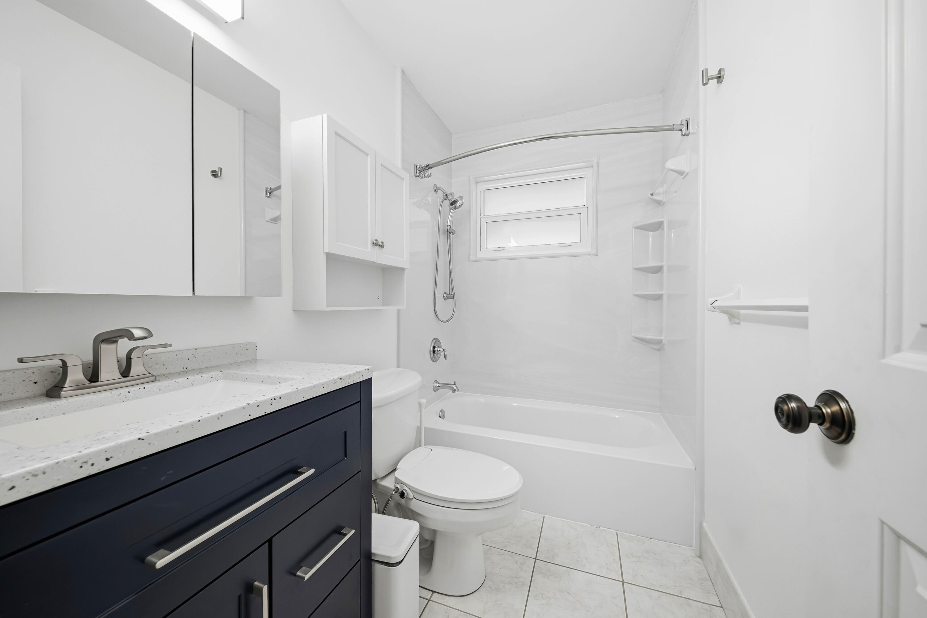 Royal Palm Beach, Florida, 33411, United States, 3 Bedrooms Bedrooms, ,3 BathroomsBathrooms,Residential,For Sale,1970121