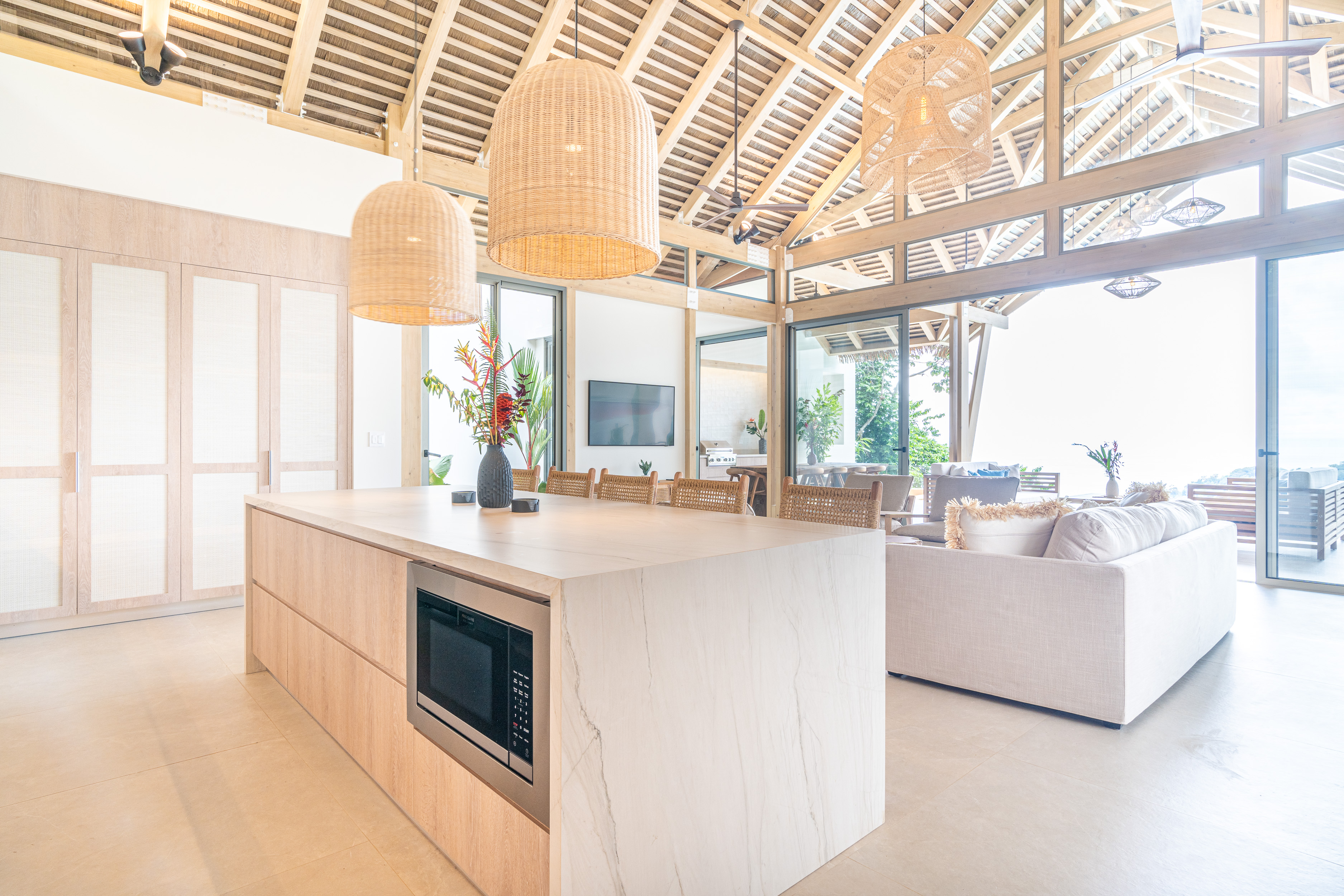 Dominical, Puntarenas, 60504, CR, 7 Bedrooms Bedrooms, ,7 BathroomsBathrooms,Residential,For Sale,1997378