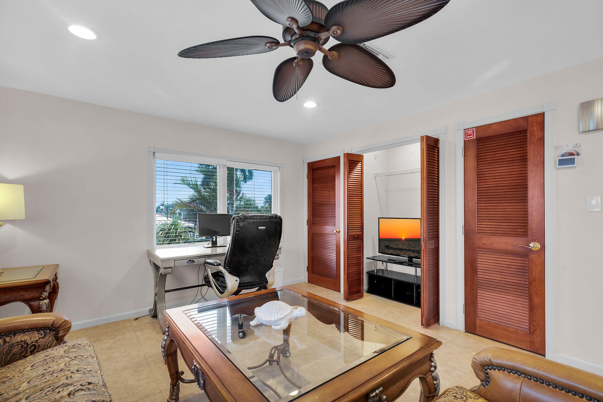MARATHON, Florida, 33050, United States, 5 Bedrooms Bedrooms, ,3 BathroomsBathrooms,Residential,For Sale,1691478