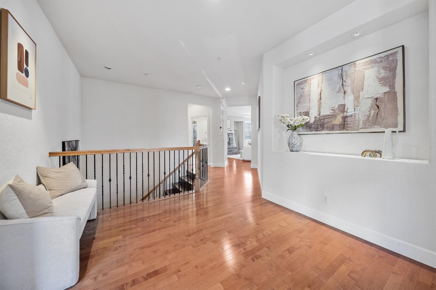 Brisbane, California, 94005, United States, 5 Bedrooms Bedrooms, ,3 BathroomsBathrooms,Residential,For Sale,1940536