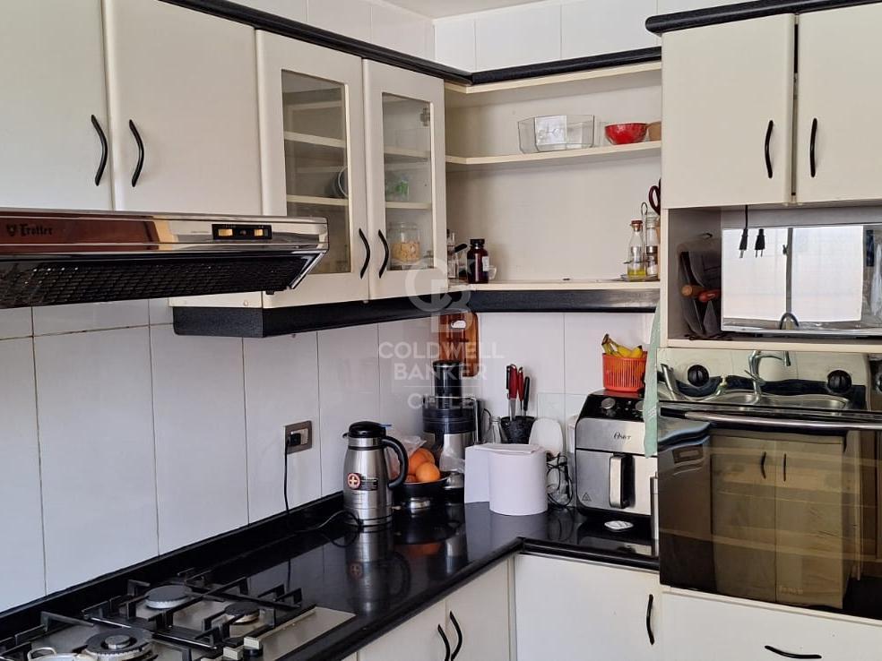 Viña Del Mar, Chile, 4 Bedrooms Bedrooms, ,4 BathroomsBathrooms,Residential,For Sale,1695859