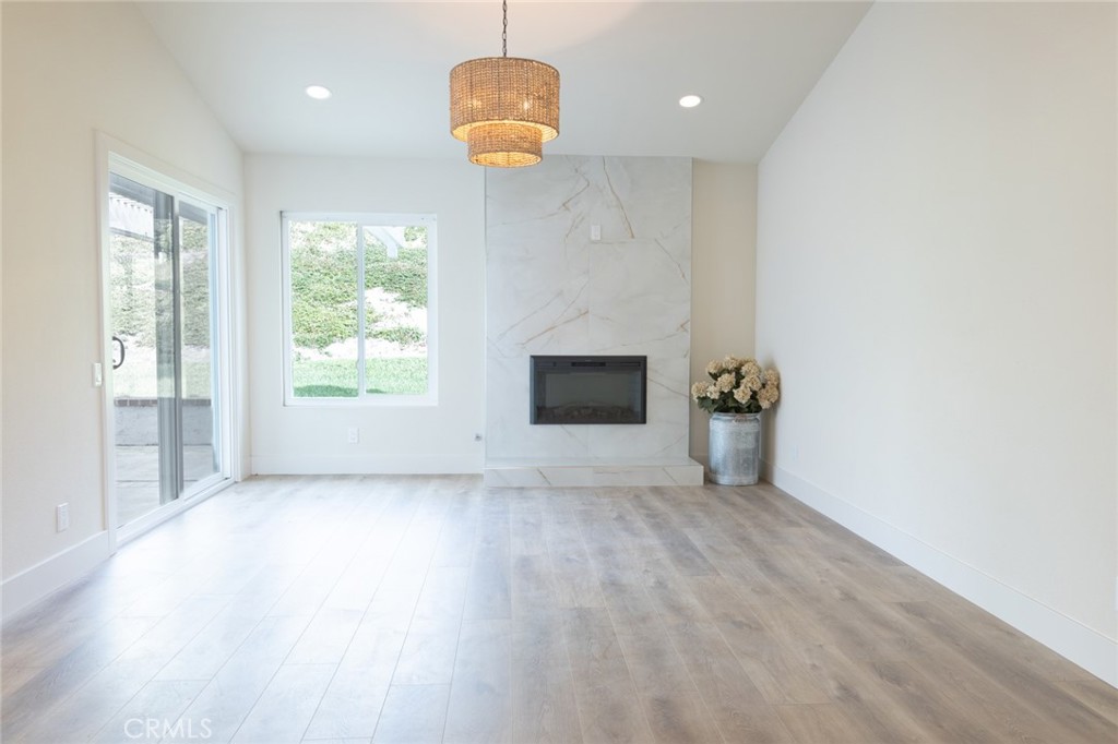 Mission Viejo, California, 92692, United States, 3 Bedrooms Bedrooms, ,2 BathroomsBathrooms,Residential,For Sale,1997044