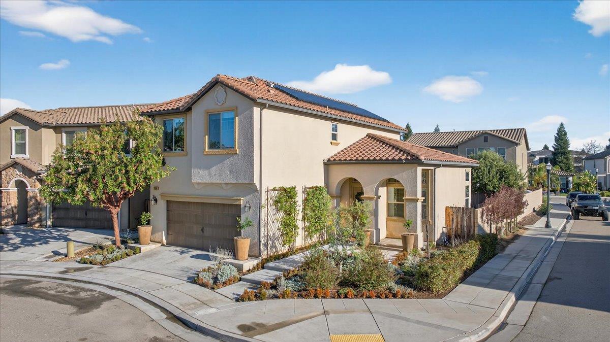 Fresno, California, 93730, United States, 3 Bedrooms Bedrooms, ,3 BathroomsBathrooms,Residential,For Sale,2008537