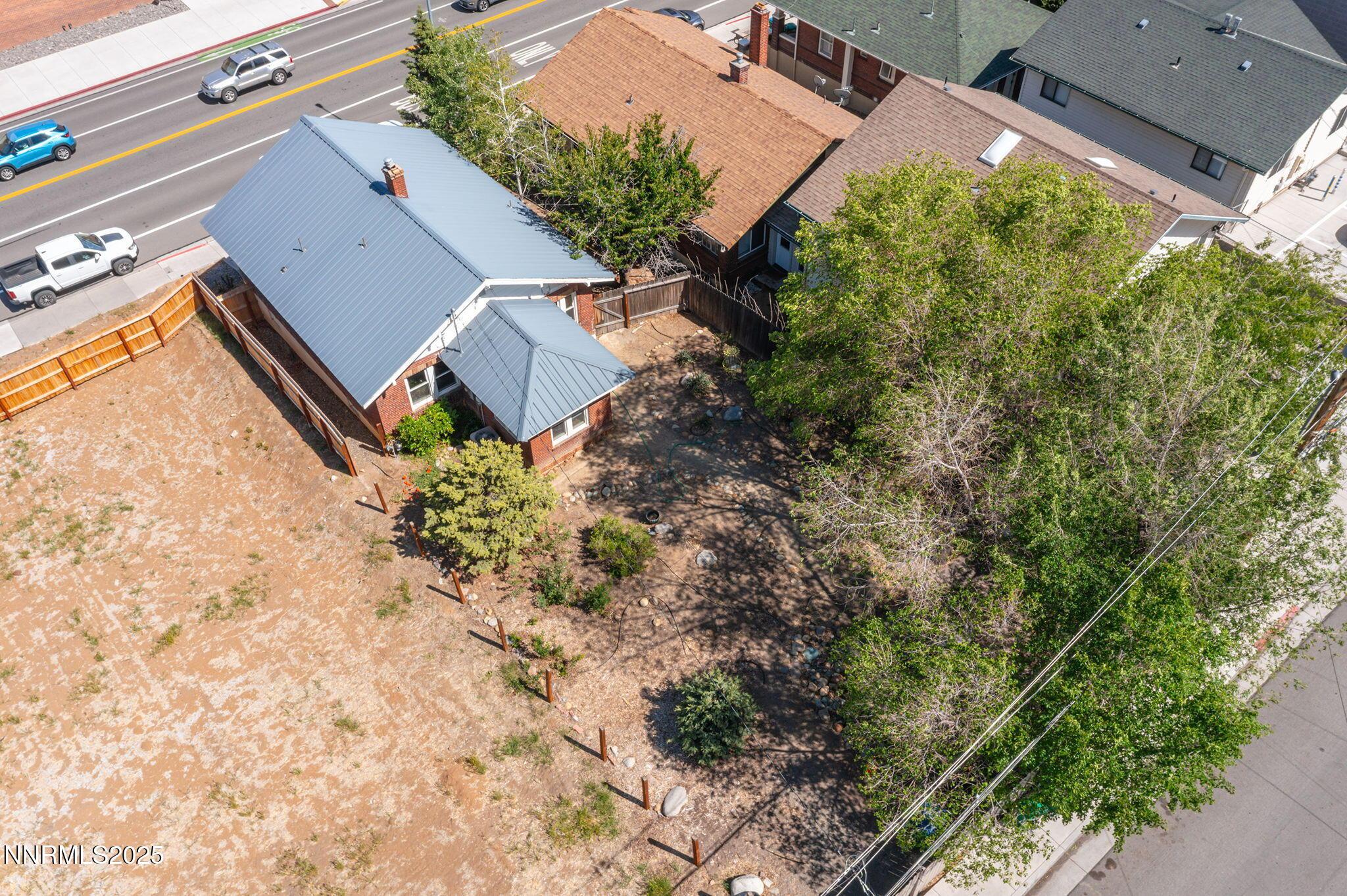 Reno, Nevada, 89503, United States, 5 Bedrooms Bedrooms, ,2 BathroomsBathrooms,Residential,For Sale,1837195