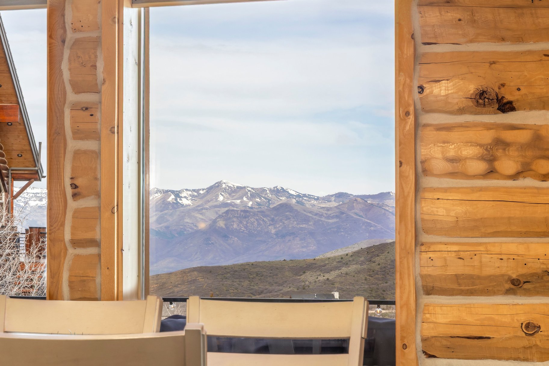  Modernized Timberlakes Cabin Home - 物件實景