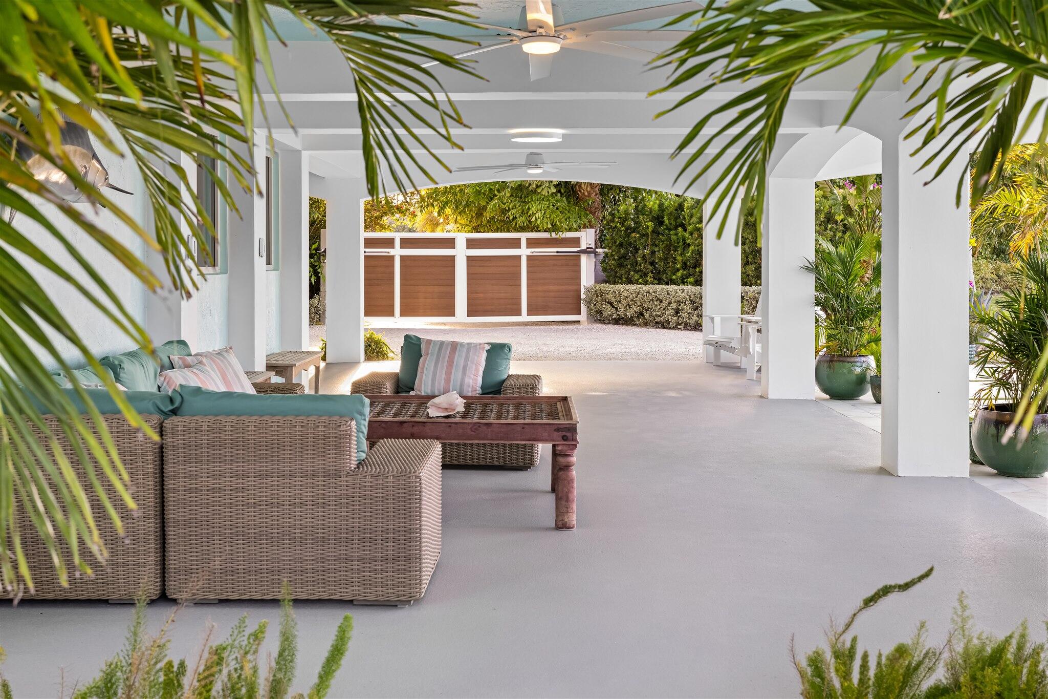 165 Bayview Drive, ISLAMORADA, Florida, 33036, United States, 6 Bedrooms Bedrooms, ,4 BathroomsBathrooms,Residential,For Sale,165 Bayview Drive,1676800