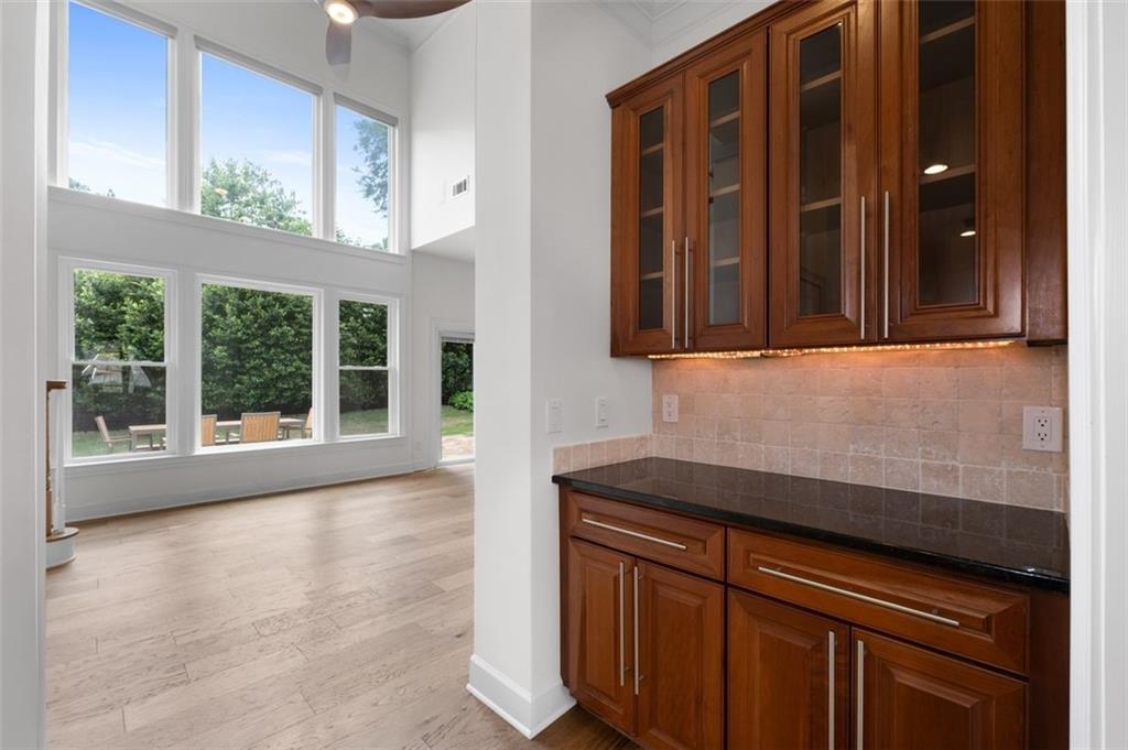 Smyrna, Georgia, 30080, United States, 4 Bedrooms Bedrooms, ,4 BathroomsBathrooms,Residential,For Sale,1805017