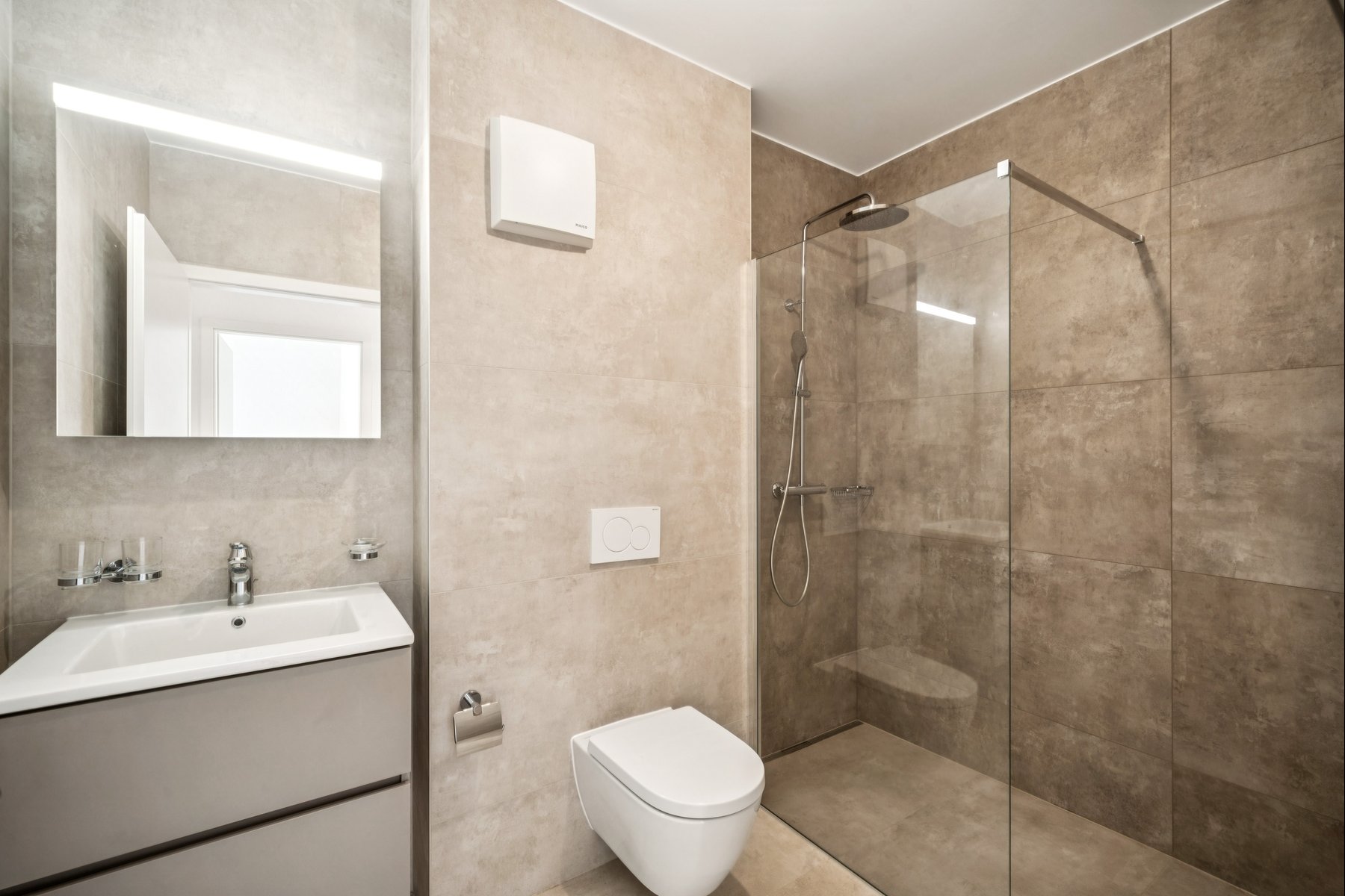  Old-world charm and modernity  Beautiful 4.5-room apartment in Penthalaz - 物件實景