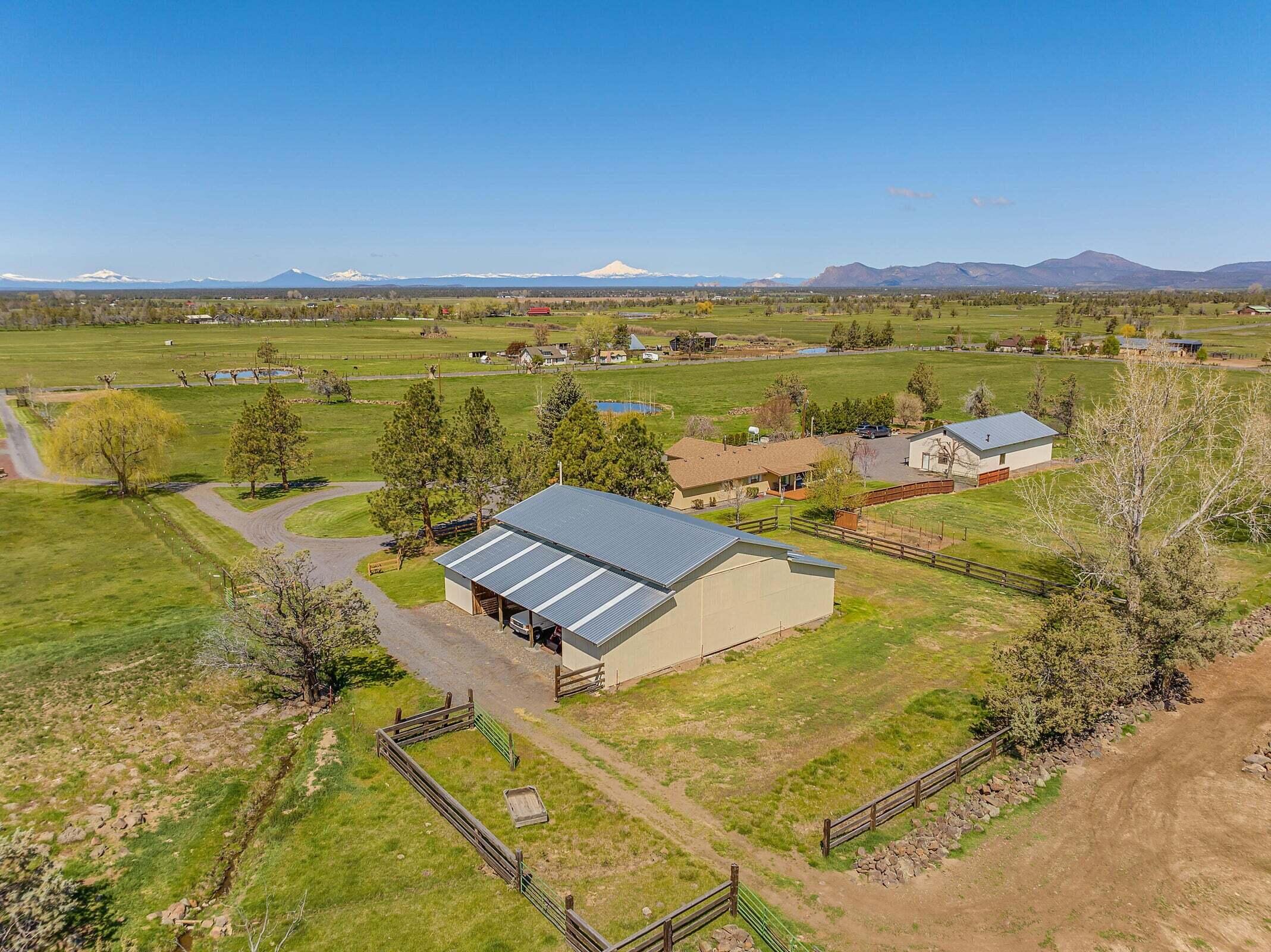 Powell Butte, Oregon, 97753, United States, 3 Bedrooms Bedrooms, ,1 BathroomBathrooms,Residential,For Sale,1770656
