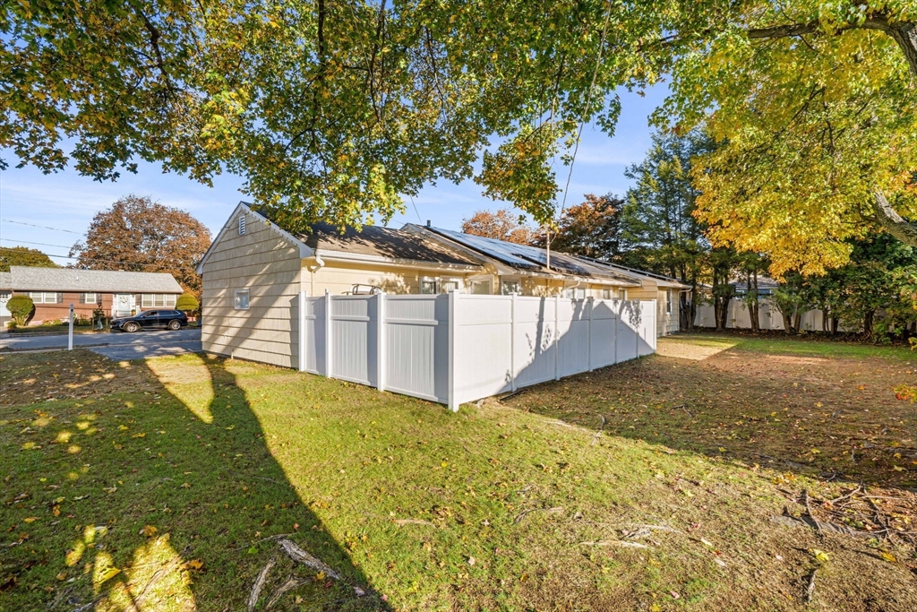 Lawrence, Massachusetts, 01843, United States, 3 Bedrooms Bedrooms, ,2 BathroomsBathrooms,Residential,For Sale,1999153