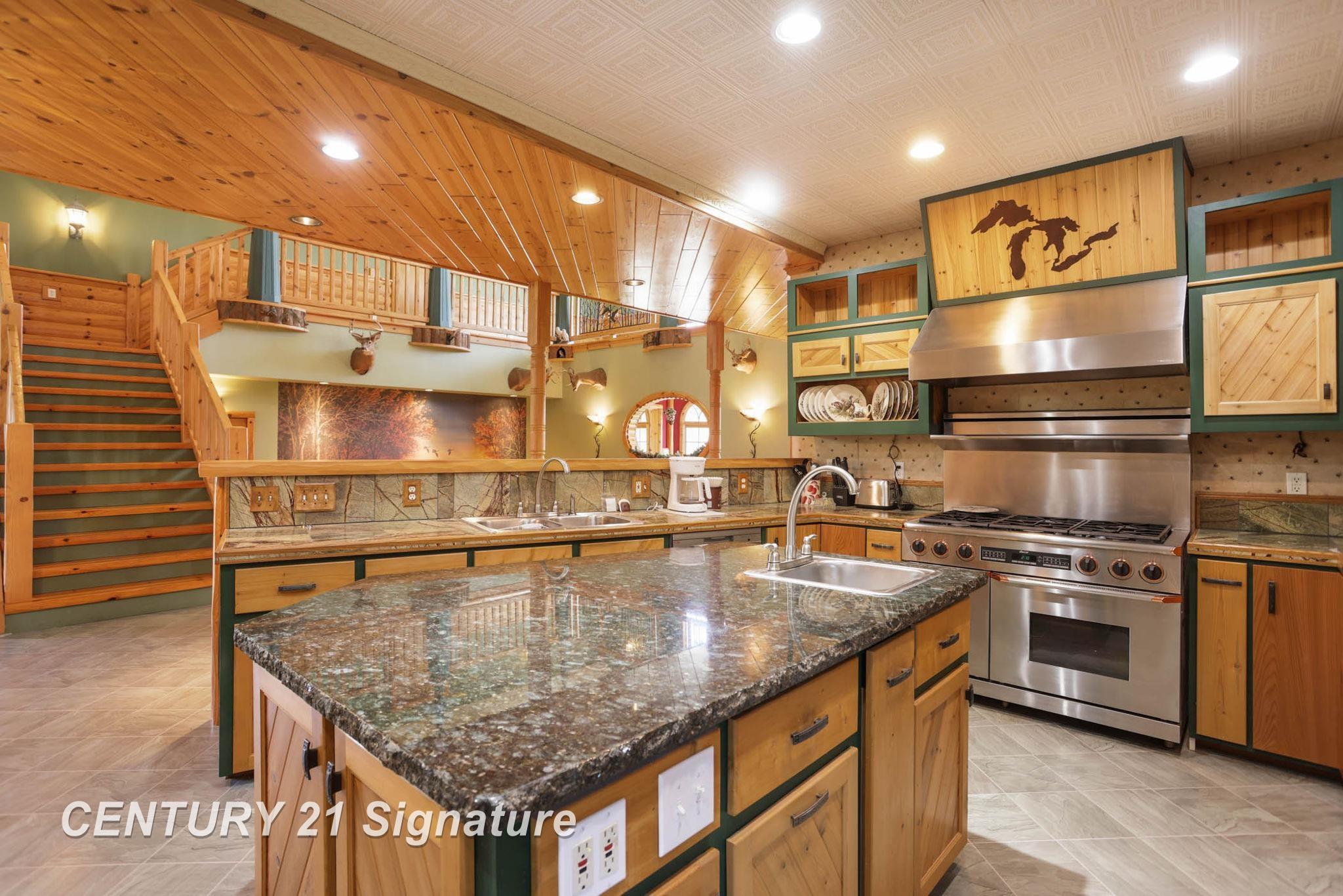 Hemlock, Michigan, 48626, United States, 6 Bedrooms Bedrooms, ,5 BathroomsBathrooms,Residential,For Sale,1984080