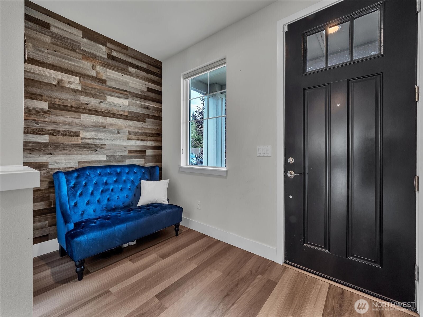 Lake Stevens, Washington, 98258, United States, 4 Bedrooms Bedrooms, ,4 BathroomsBathrooms,Residential,For Sale,1883070