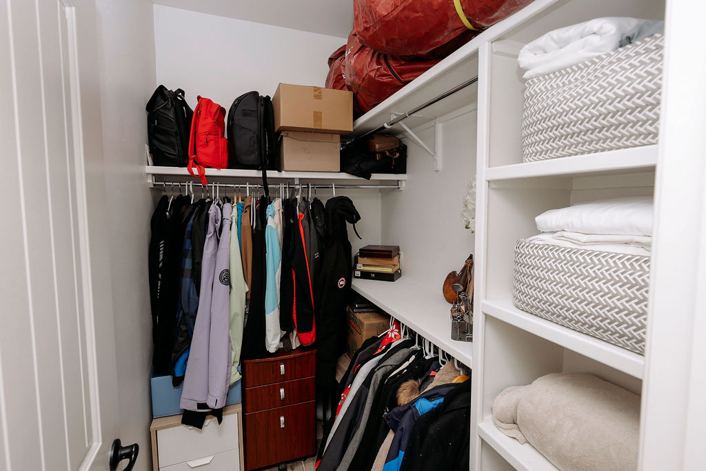 Carlsbad, New Mexico, 88220, United States, 4 Bedrooms Bedrooms, ,3 BathroomsBathrooms,Residential,For Sale,2012114