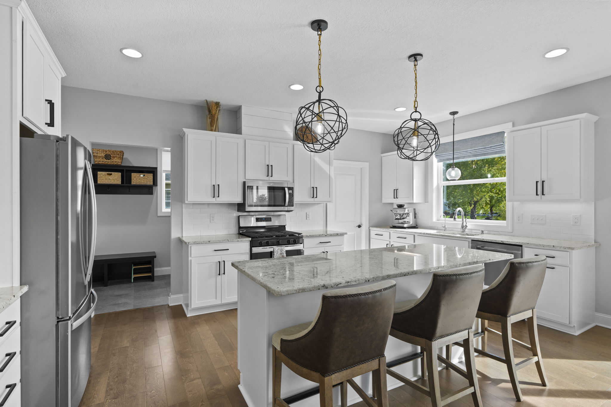  Contemporary Farmhouse Charm in Coveted Towne Lakes - 物件實景