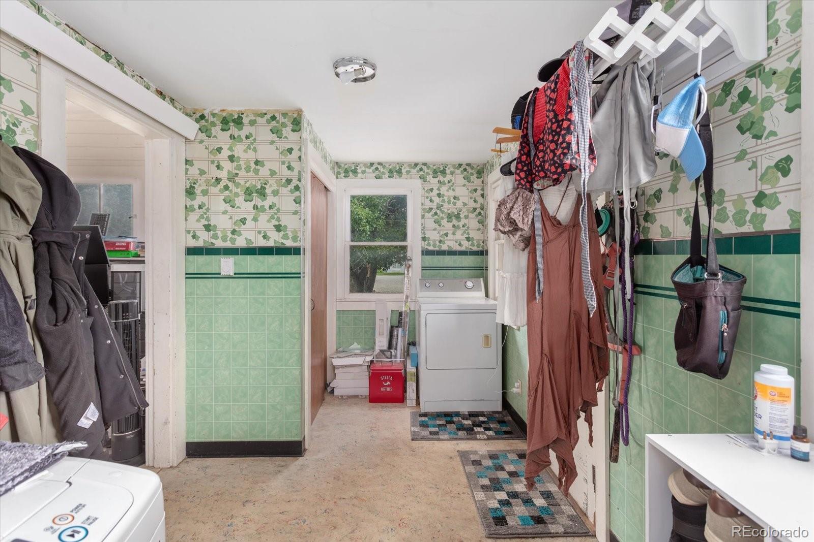 Salida, Colorado, 81201, United States, 2 Bedrooms Bedrooms, ,1 BathroomBathrooms,Residential,For Sale,1974985