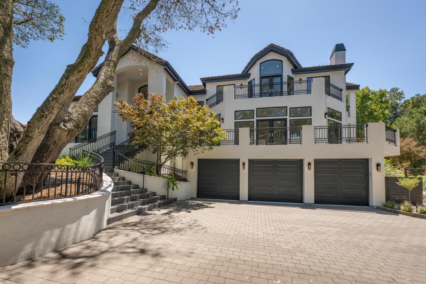 Woodside, California, 94062, United States, 4 Bedrooms Bedrooms, ,5 BathroomsBathrooms,Residential,For Sale,1911860