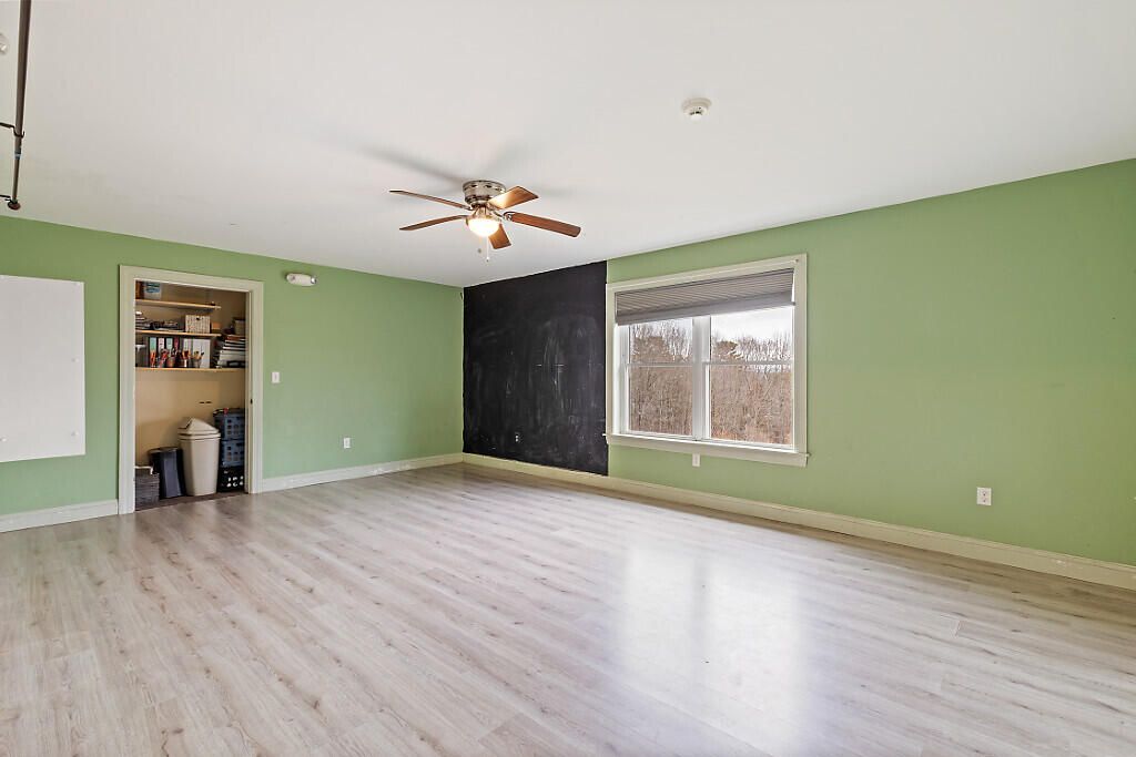 China, Maine, 04358, United States, 6 Bedrooms Bedrooms, ,3 BathroomsBathrooms,Residential,For Sale,1898689