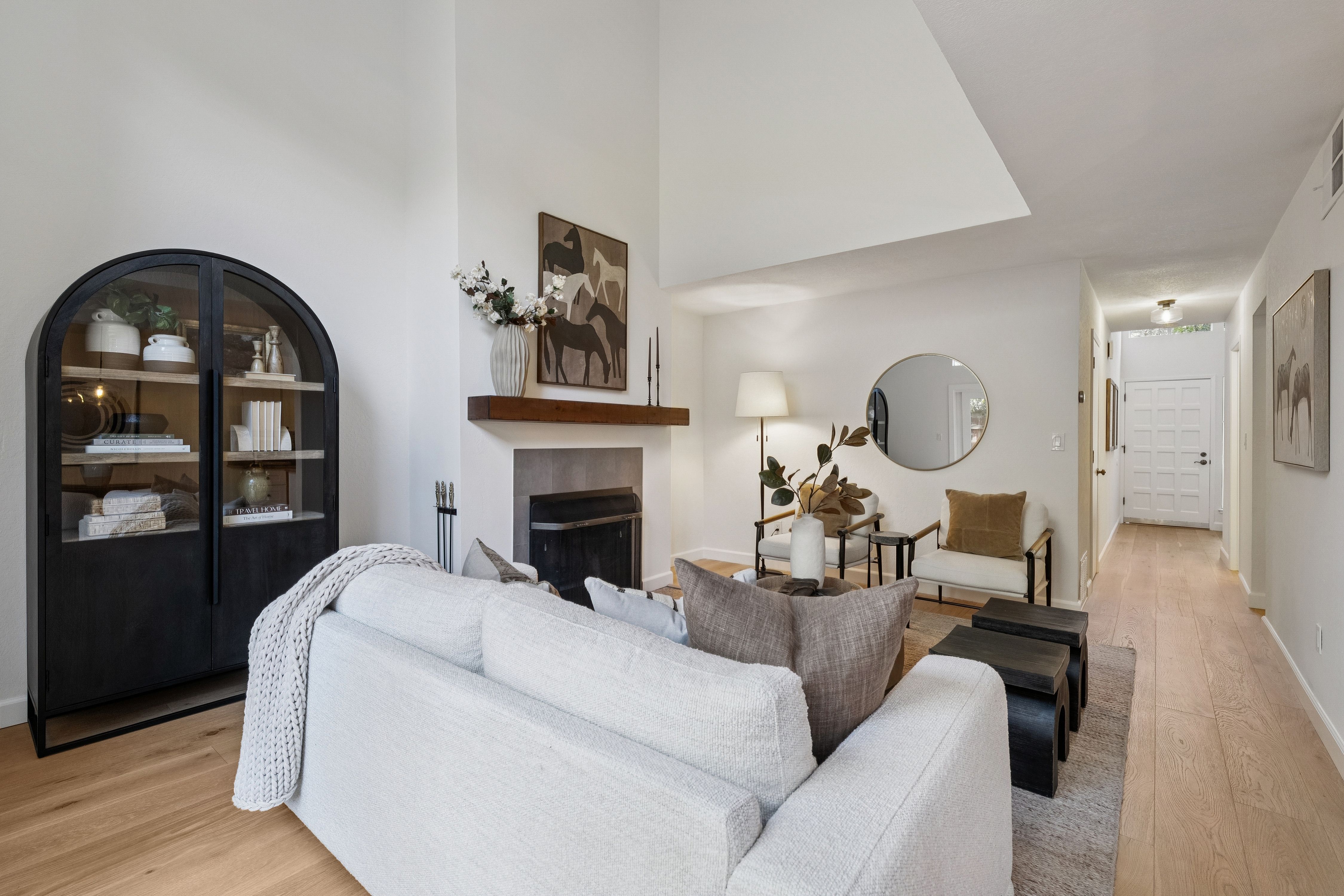  A Stylish, Soulful Retreat in the Heart of Tam Valley - 物件實景