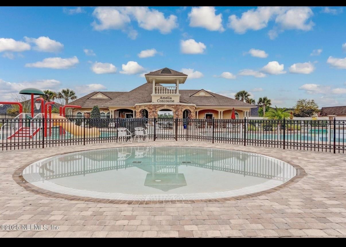 Fernandina Beach, Florida, 32034, United States, 5 Bedrooms Bedrooms, ,5 BathroomsBathrooms,Residential,For Sale,1860363