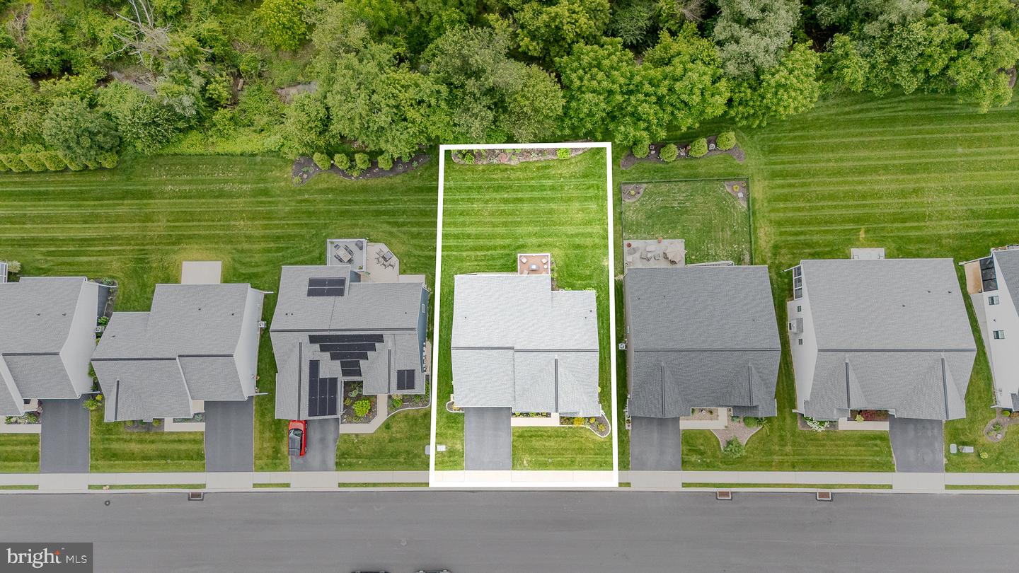 Mechanicsburg, Pennsylvania, 17055, United States, 2 Bedrooms Bedrooms, ,2 BathroomsBathrooms,Residential,For Sale,1993400