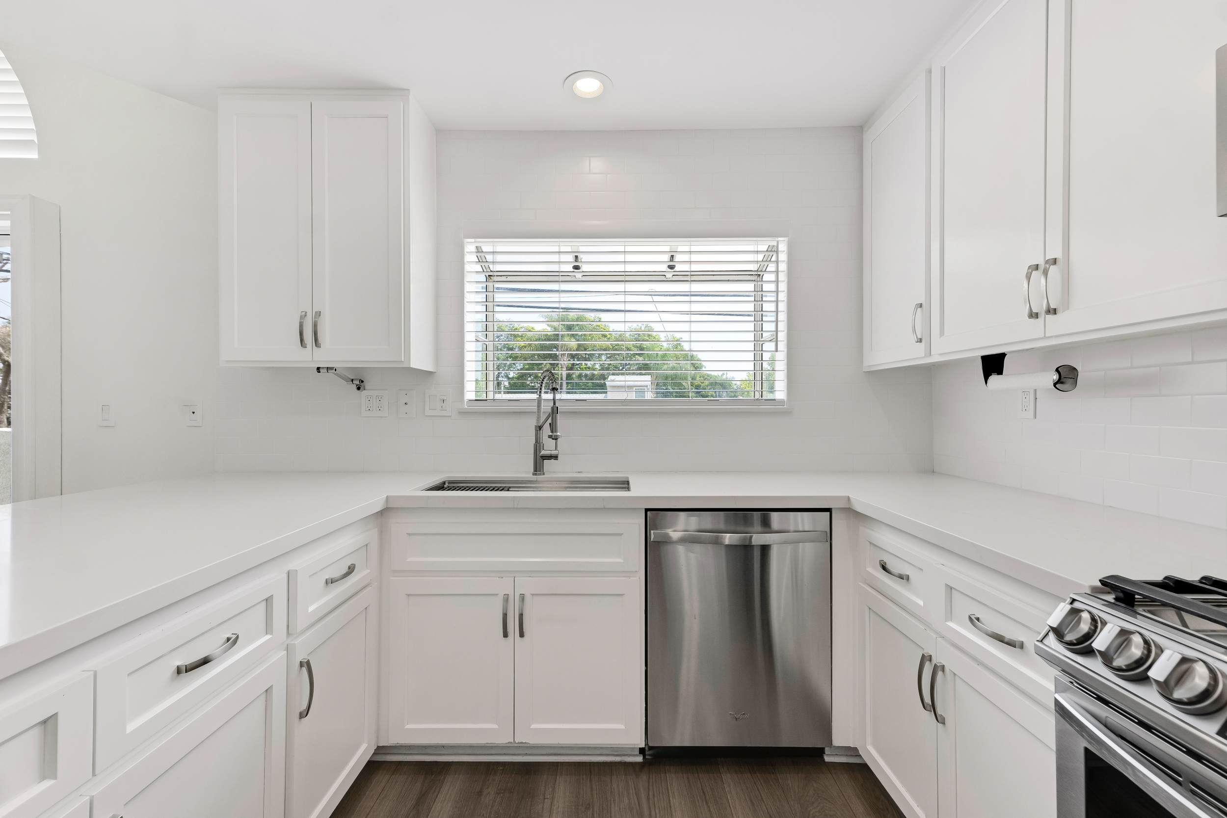  2550 S Centinela Avenue #106 - 物件實景