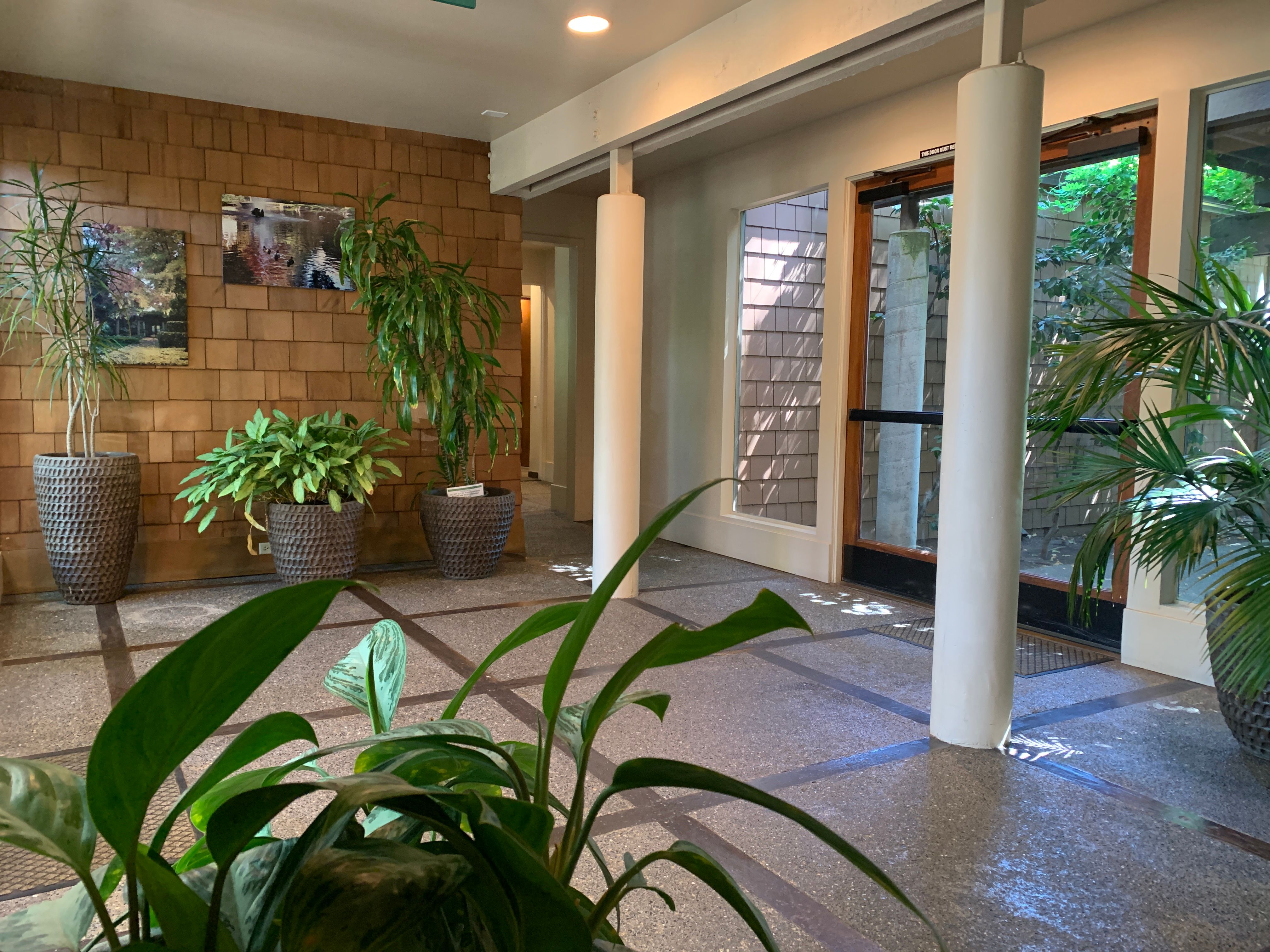  700 Woodside Lane East #5, Sacramento, CA 95825 - 物件實景