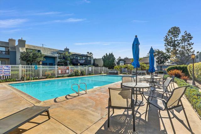 San Diego, California, 92108, United States, 2 Bedrooms Bedrooms, ,2 BathroomsBathrooms,Residential,For Sale,1873743