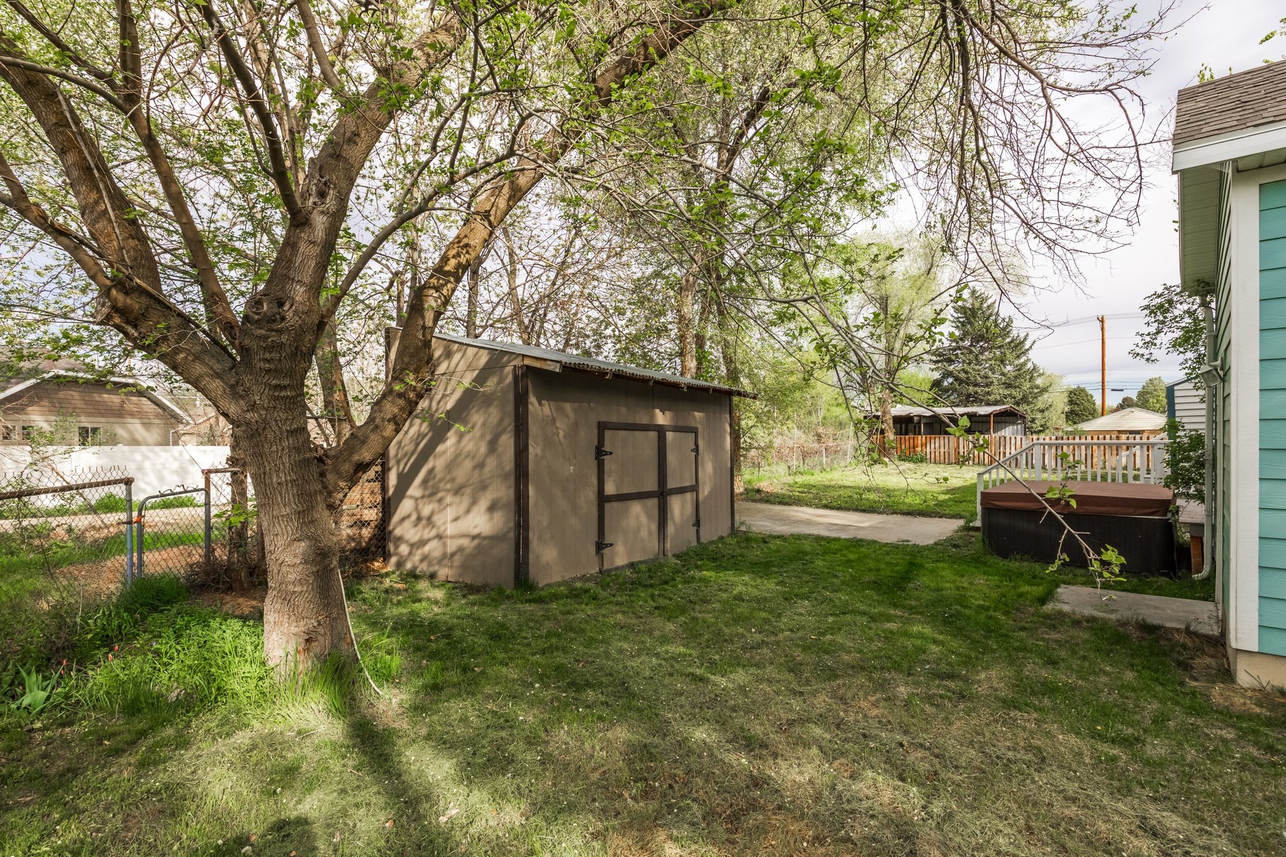  Spacious Property Down a Private Lane - 物件實景