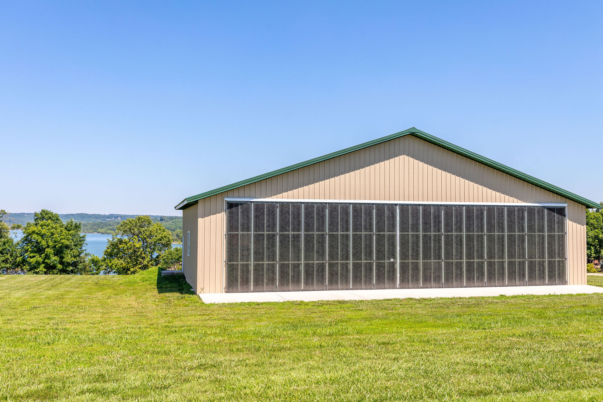 Shell Knob, Missouri, 65747, United States, 4 Bedrooms Bedrooms, ,5 BathroomsBathrooms,Residential,For Sale,1894340