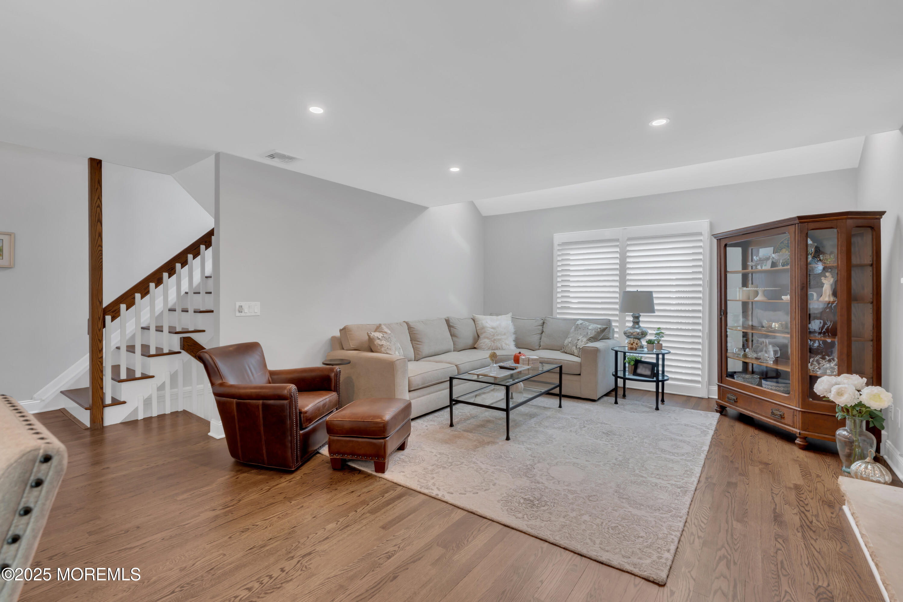 Long Branch, New Jersey, 07740, United States, 3 Bedrooms Bedrooms, ,3 BathroomsBathrooms,Residential,For Sale,1989211